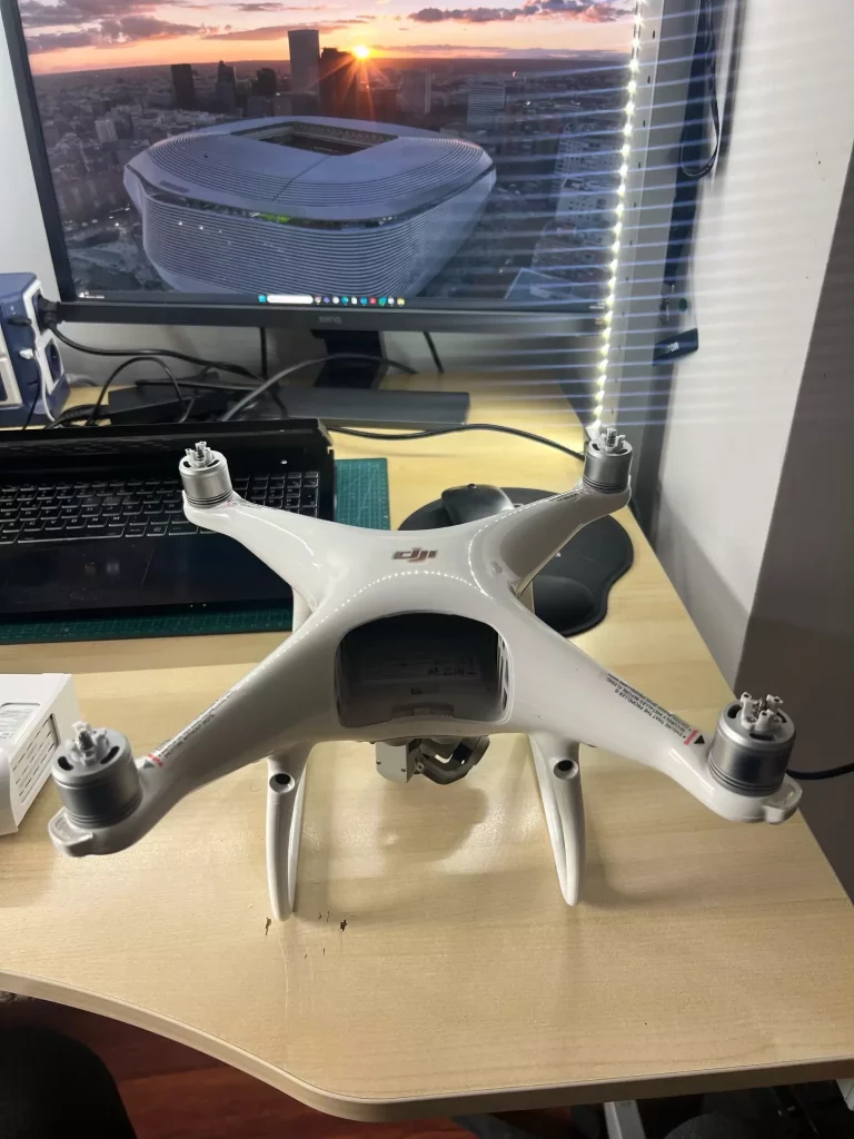 DJI Phantom 4 Pro V2 (usado) - Imagen 3